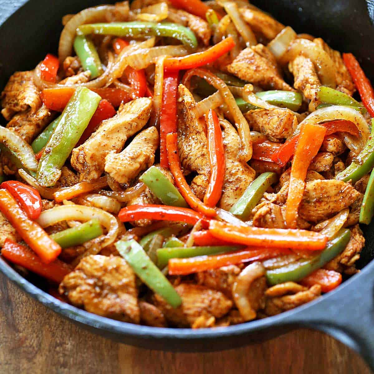 Healthy Chicken Fajitas: Customize Your Quick & Flavorful Meal